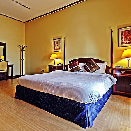 Cassells Ghantoot Hotel & Resort Dış mekan fotoğraf